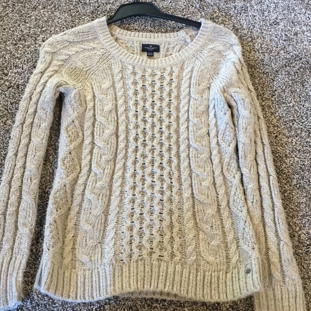 American Eagle Sweater